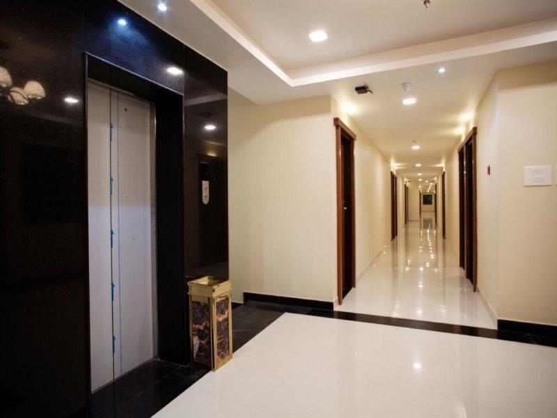 Hotel Mahalakshmi Residency كوليورو المظهر الخارجي الصورة